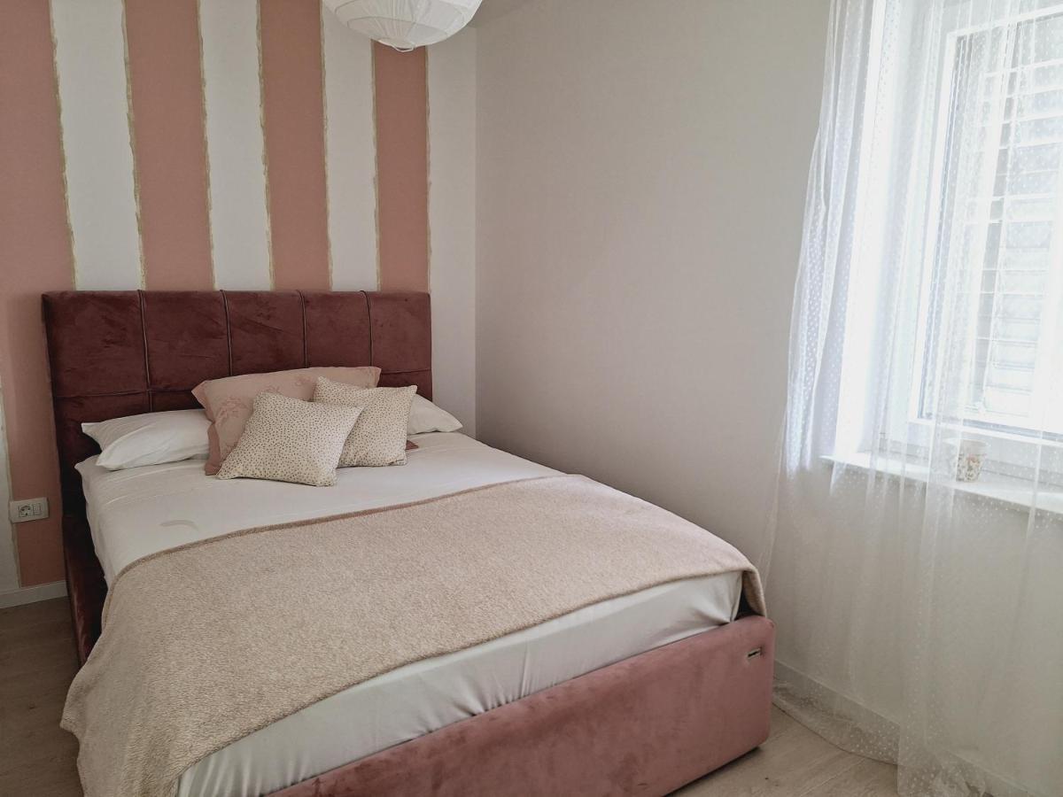 Apartman Maja **** Apartment Šibenik Екстериор снимка